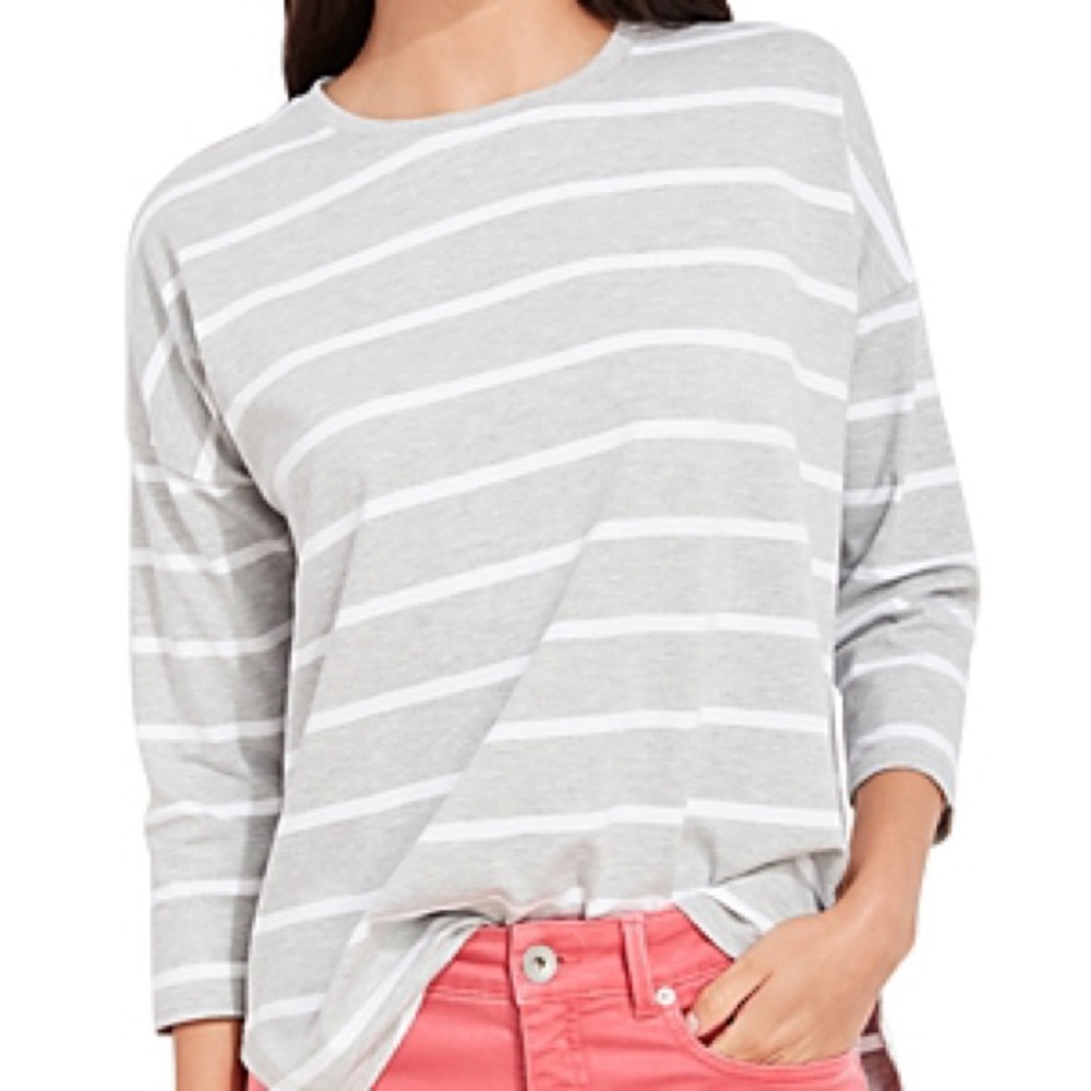 Vineyard Vines Gray and White Striped 3/4 Sleeve Shirt L